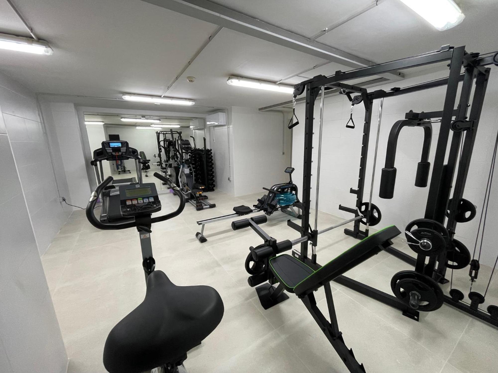 Apartamentos Playa Victoria Cádiz Kültér fotó