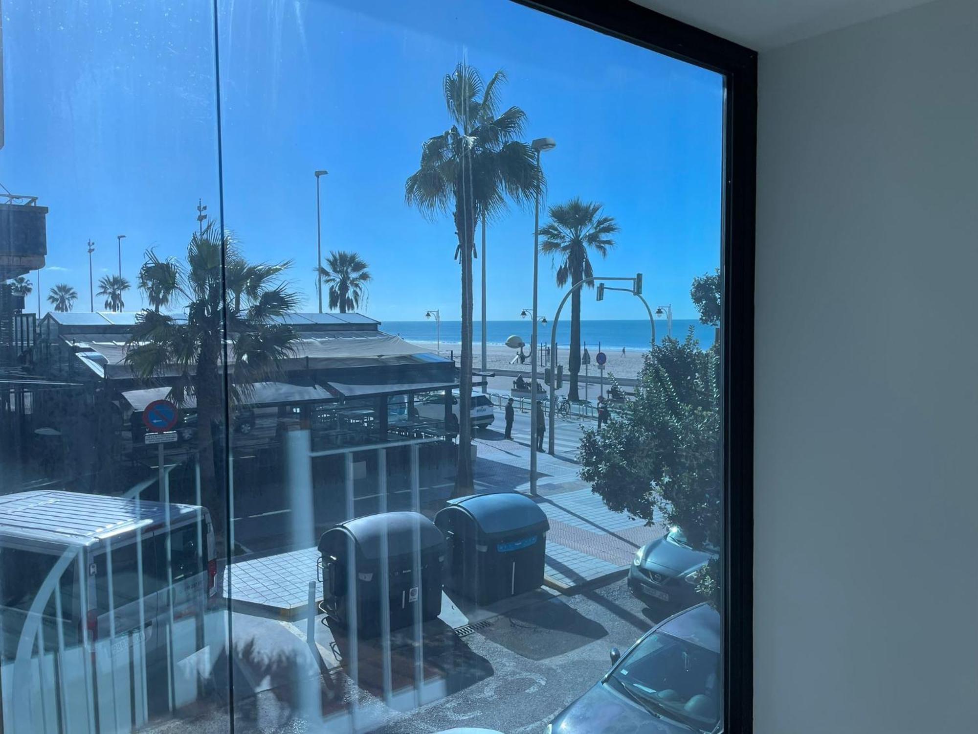 Apartamentos Playa Victoria Cádiz Kültér fotó